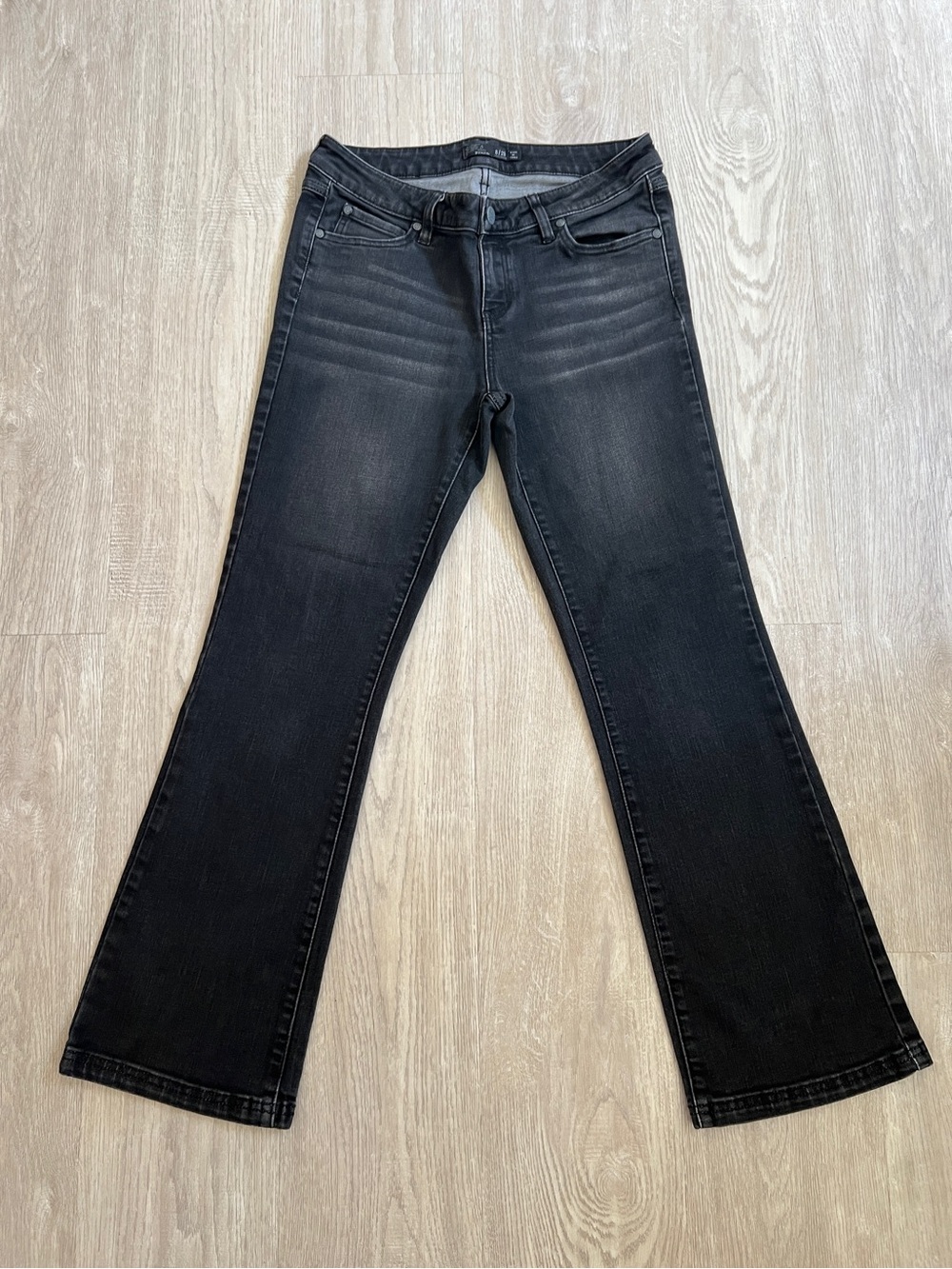 prAna Geneva Bootcut Jeans Womens 8/29 Short Black Organic Cotton Stretch Denim - Picture 2 of 10